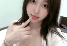 微密圈爱喝牛奶的墩墩_丝绒睡衣 [20P+1V-63MB]-美图岛